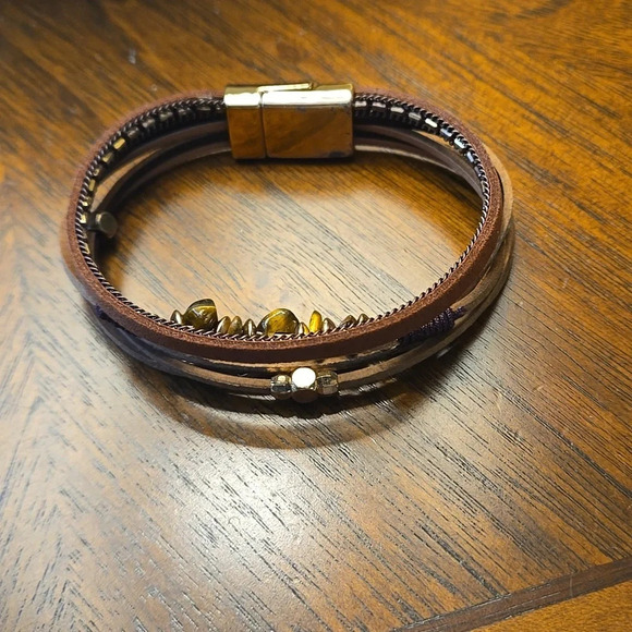 Entwined Bohemian Multilayer PU Leather Magnetic Clasp Bracelet - Adjustable - Picture 7 of 8